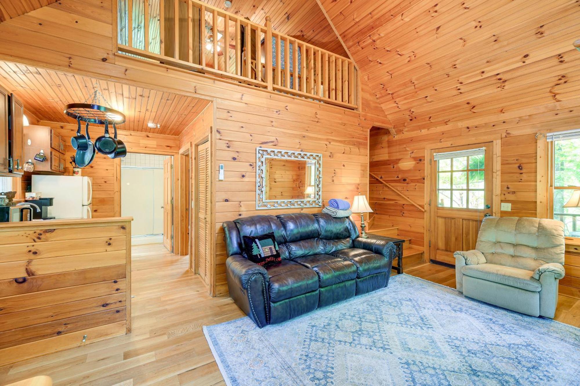 Quaint Blue Ridge Cabin Rental With On-Site Stream! Sparta Buitenkant foto